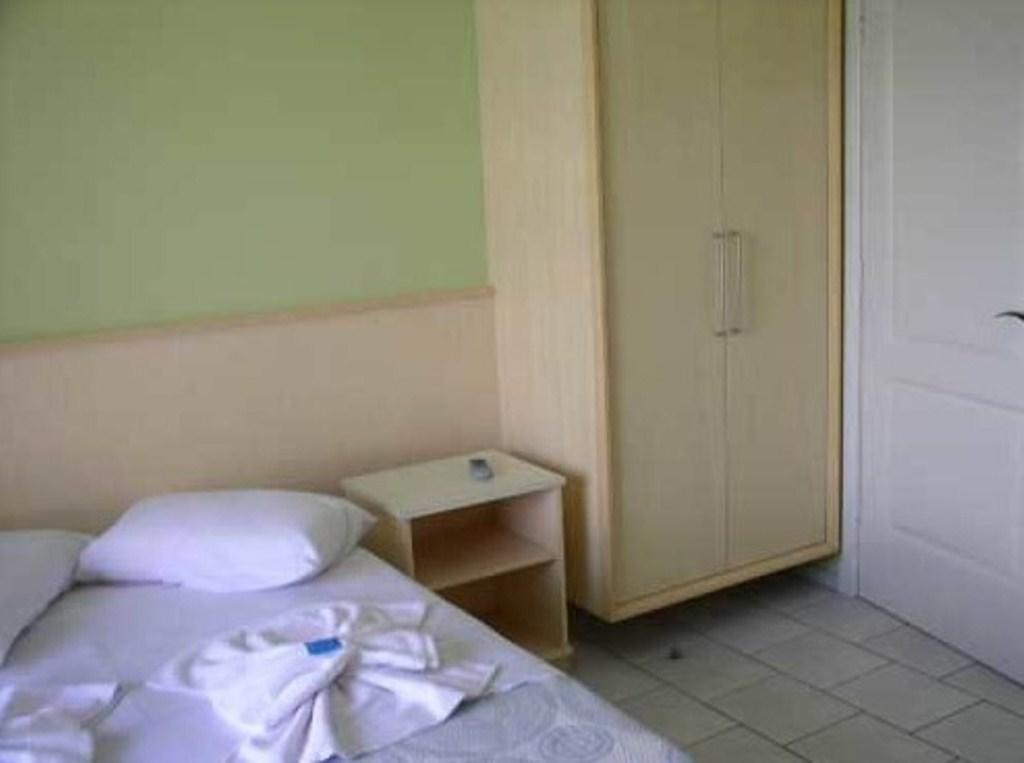 Hotel Pousada Mineirinho Balneário Praia do Leste Cameră foto